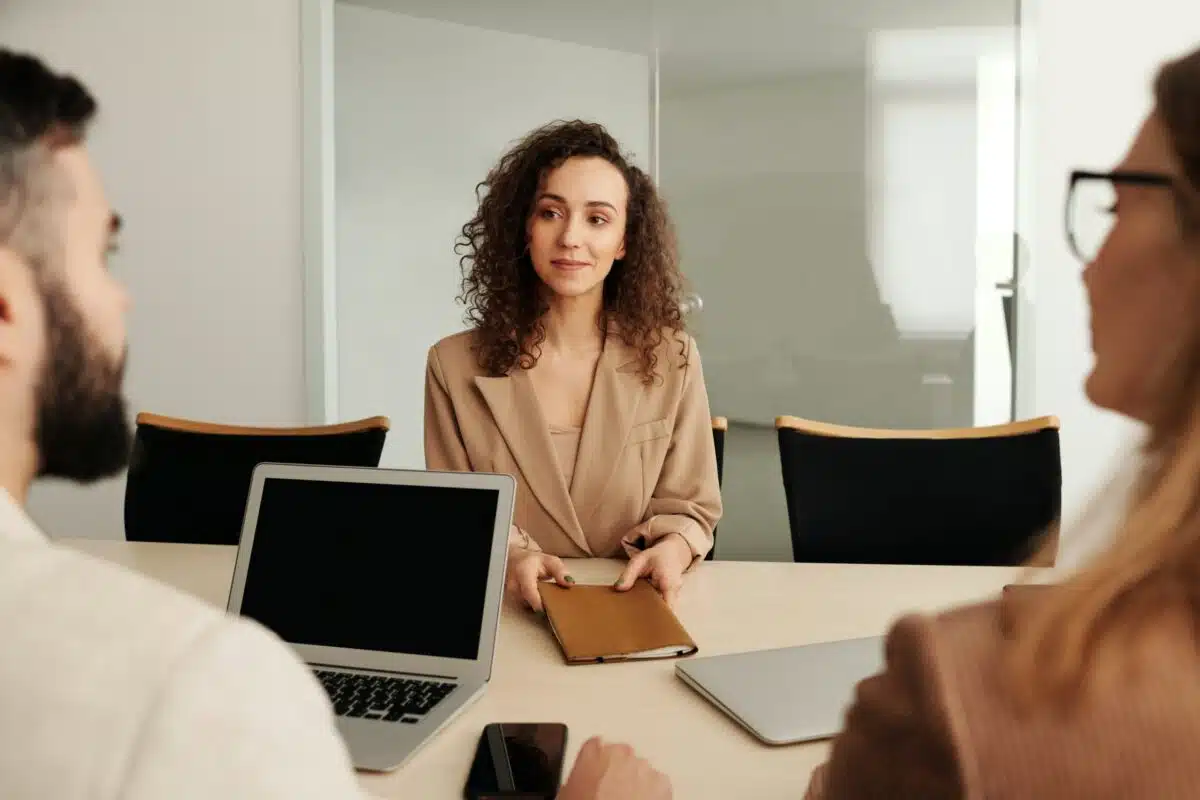 Pourquoi passer par un cabinet de recrutement digital ?