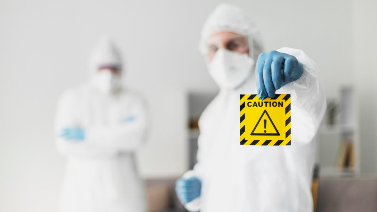 Comprendre la toxicité des produits chimiques : processus d’intoxication, effets CMR et STOT