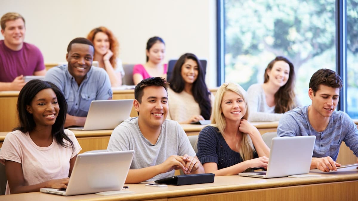 métier exercer avec un diplôme DUT